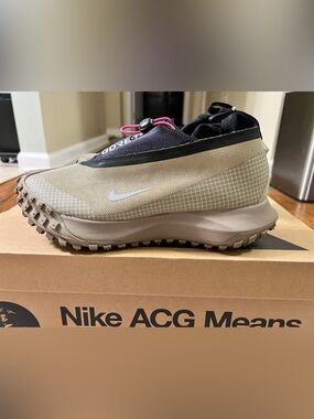 Nike ACG Mountain Fly GORE-TEX Khaki